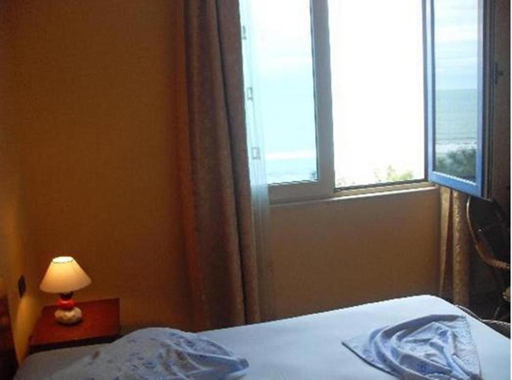 Dik's Sons Hotell